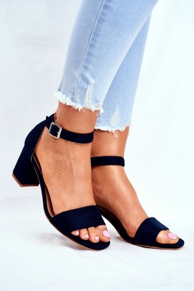 Zamszowe Sandały Na Słupku Vinceza 20-17058 Granatowe