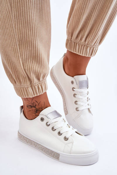 Niskie Trampki Damskie Z Dżetami Biało-Srebrne Demira