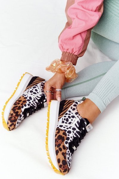 Zamszowe Sportowe Buty Na Platformie GOE HH2N4003 Brązowe