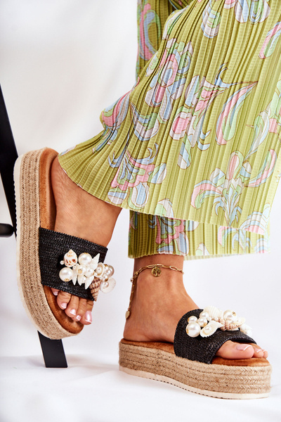 Damskie Klapki Na Platformie Z Muszelkami Czarne Tolia