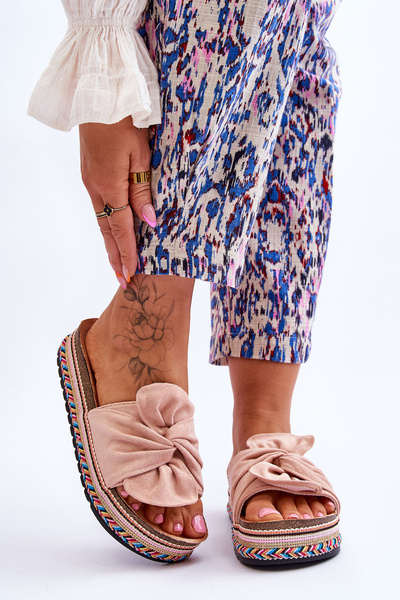 Damskie Klapki Na Masywnej Platformie Jasnoróżowe Terisa