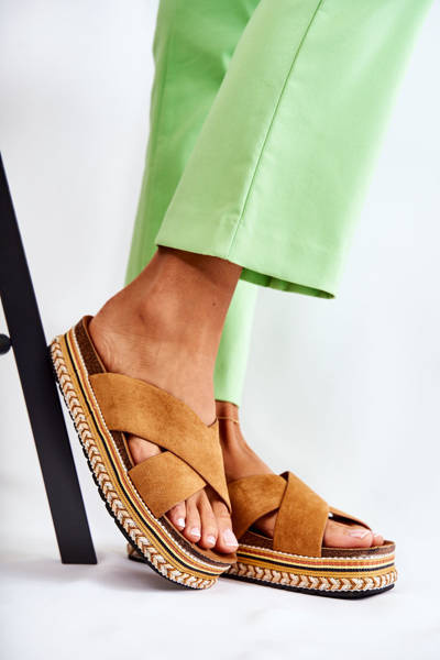 Damskie Zamszowe Klapki Na Platformie Camel Jossie