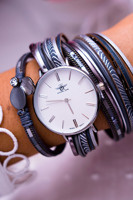 Odcienie szarości i srebra