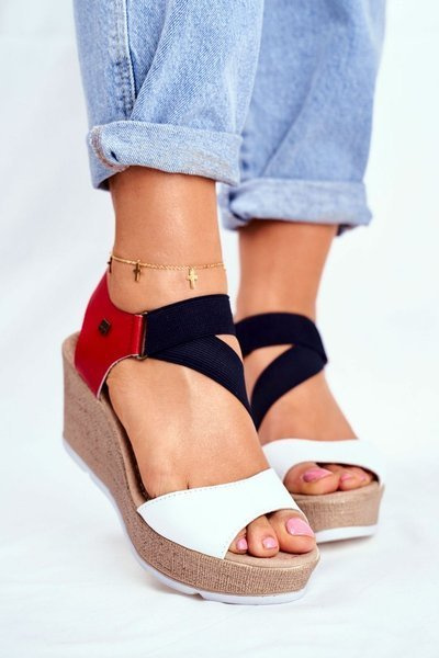 Sandały Damskie Na Koturnie Big Star Wsuwane FF276014