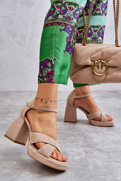 Damskie Zamszowe Sandały Na Obcasie Lewski Shoes 3221 Beżowe