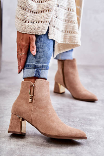 Zamszowe Botki Na Słupku Z Ozdobą Beżowe Erine