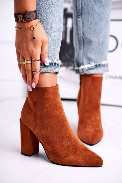 Botki Damskie na Słupku Zamszowe Camel Sharks