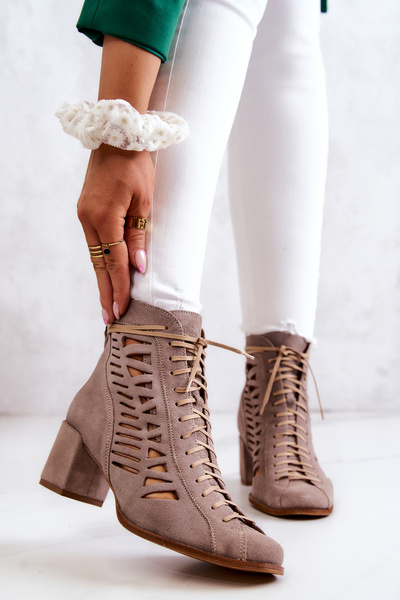 Zamszowe Ażurowe Botki Maciejka 05508-04 Beżowe