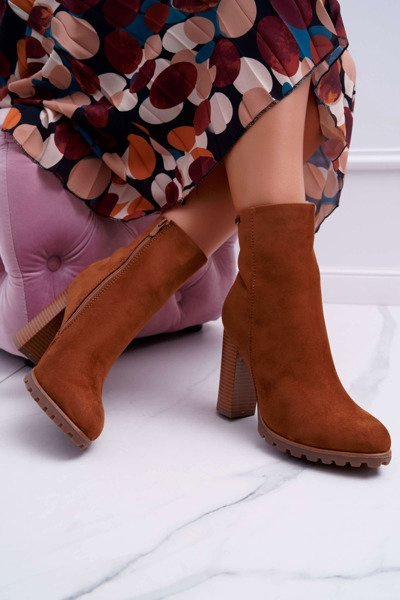 Botki Damskie na Słupku Zamszowe Camel Cadillac