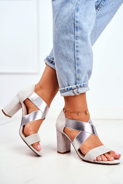 Eleganckie Wsuwane Sandały Na Słupku Szaro-Srebrne Varina