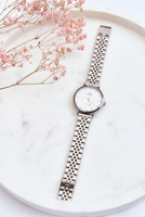 Odcienie szarości i srebra