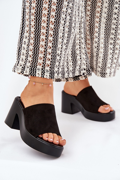 Klapki Damskie Na Słupku I Platformie Czarne Omeisa