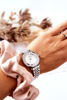 Odcienie szarości i srebra