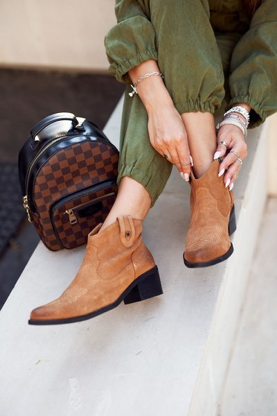 Botki Damskie Na Słupku Skórzane Big Star Camel GG274330