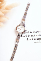 Odcienie szarości i srebra