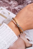 Odcienie żółtego i złota