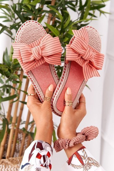 Gumowe Klapki Z Kokardą Różowe Gabriell