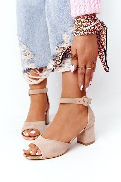 Zamszowe Sandały Na Obcasie Vinceza 23-20100 Beżowe