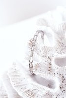 Odcienie szarości i srebra