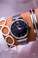 Odcienie szarości i srebra