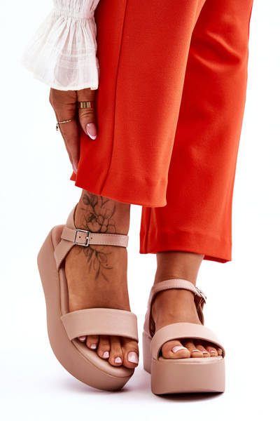 Damskie Sandały Na Masywnej Platformie Nude Casen