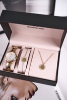 Odcienie żółtego i złota