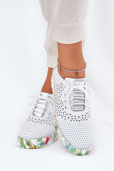 Skórzane Półbuty Damskie Na Koturnie Artiker 56C1799 Biało-Srebrne