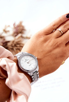 Odcienie szarości i srebra