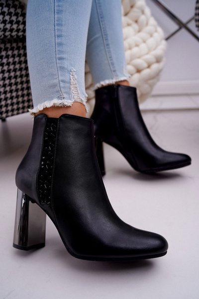 Botki Damskie Na Srebrnym Słupku Czarne Peve