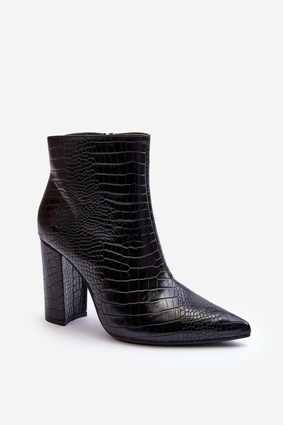 Botki Na Słupku Wężowy Wzór Czarne Daldala