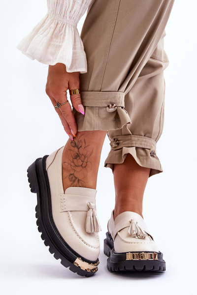 Klasyczne Półbuty Mokasyny Z Frędzlami Beżowe Lonisa