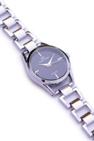 Odcienie szarości i srebra